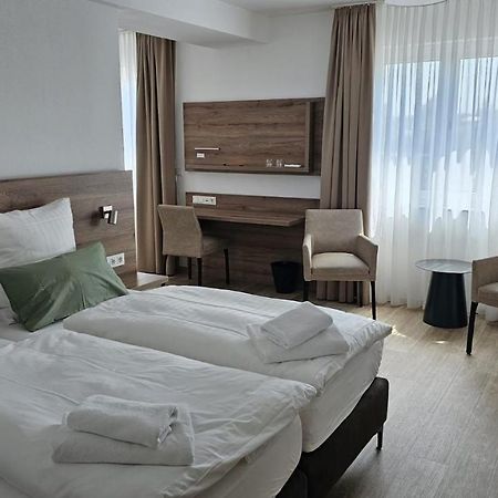 Landhotel Imhof Neuhof  Bagian luar foto