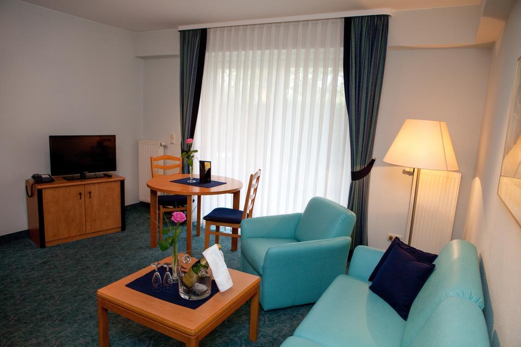 Landhotel Imhof Neuhof  Bagian luar foto