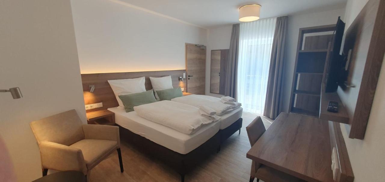 Landhotel Imhof Neuhof  Bagian luar foto
