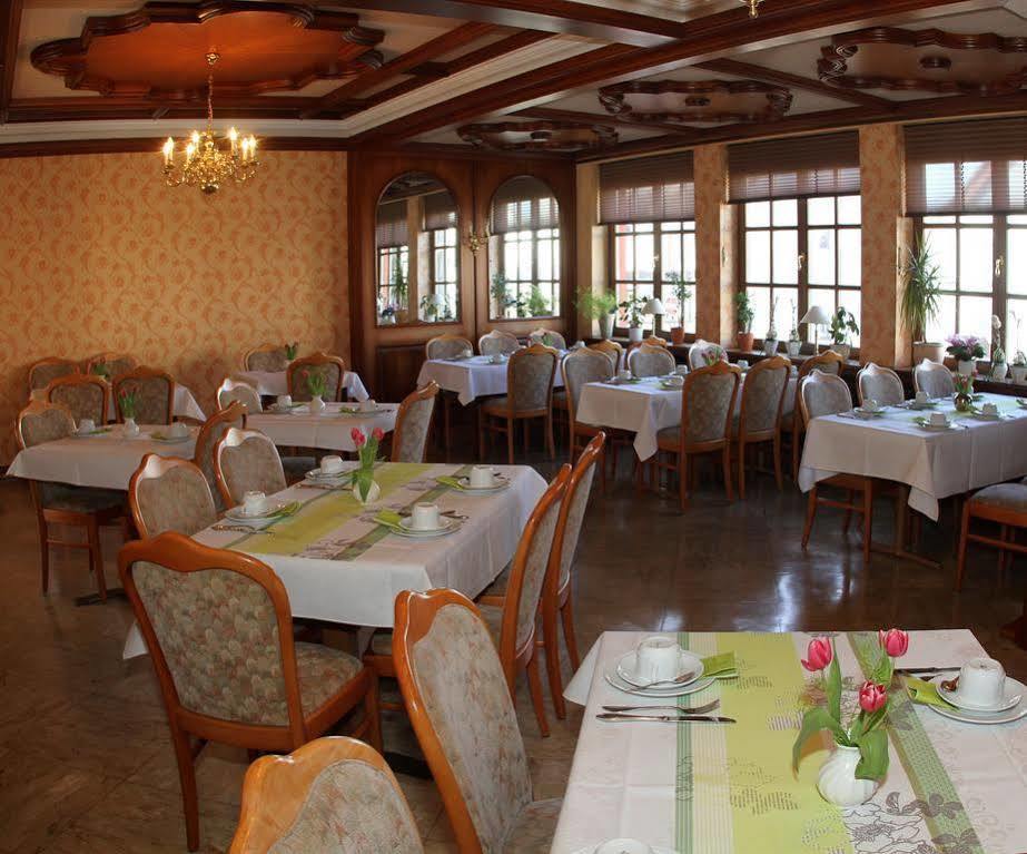 Landhotel Imhof Neuhof  Bagian luar foto