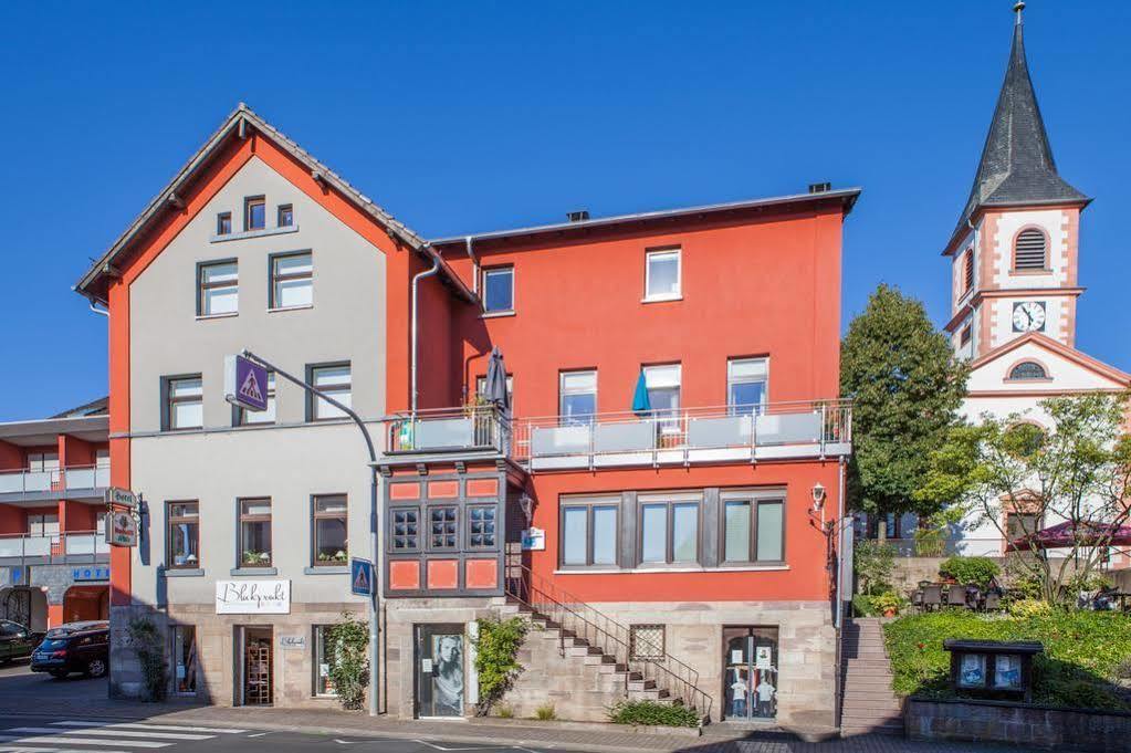 Landhotel Imhof Neuhof  Bagian luar foto